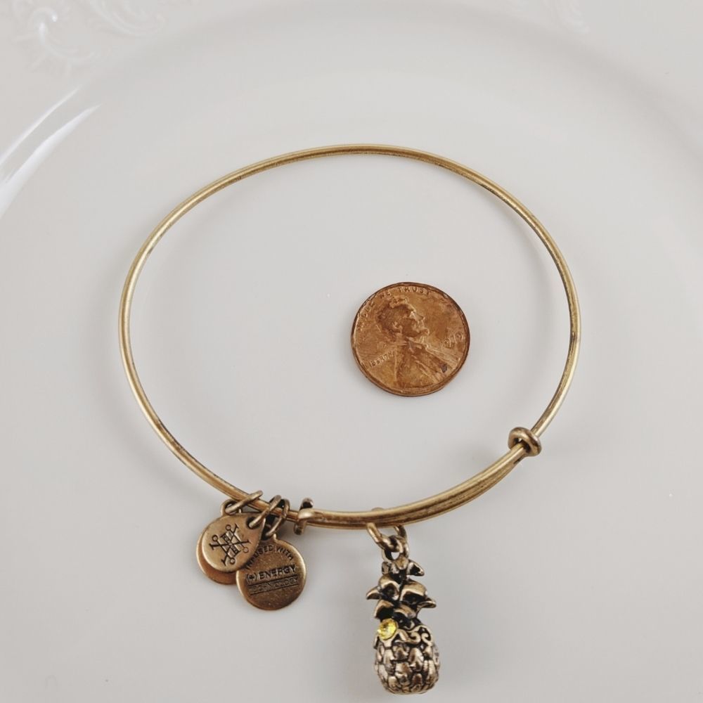 Alex & Ani Rafaelian Gold Small Pineapple Bracelet